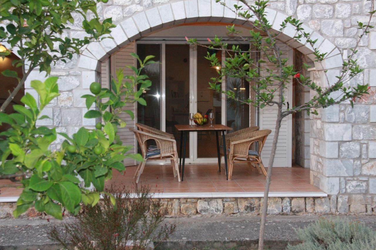 Sea And Mountain View Villa Kalamata Exterior foto