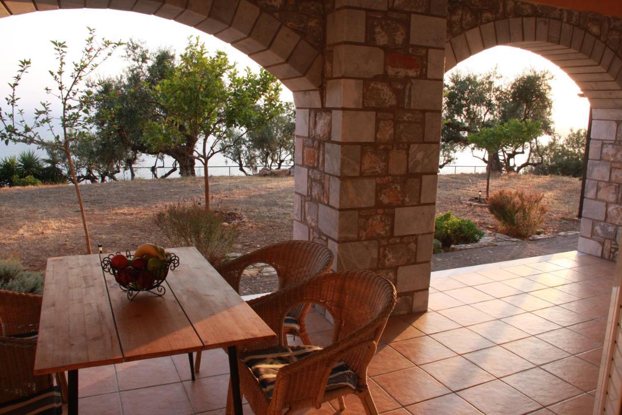Sea And Mountain View Villa Kalamata Exterior foto