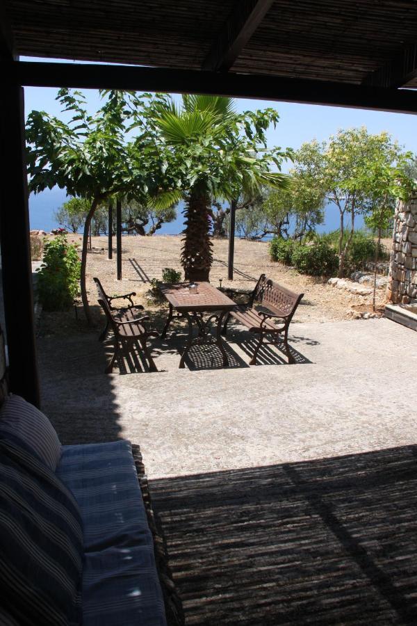 Sea And Mountain View Villa Kalamata Exterior foto