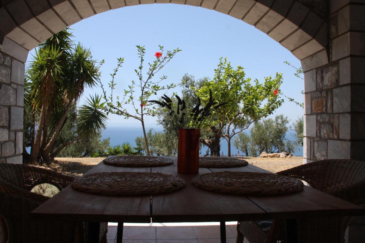 Sea And Mountain View Villa Kalamata Exterior foto