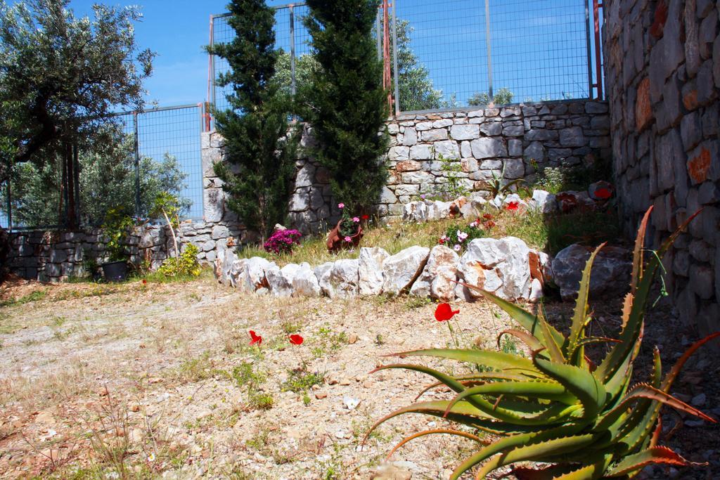 Sea And Mountain View Villa Kalamata Exterior foto